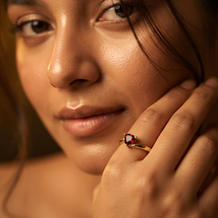 Batu Glory Ring | Garnet