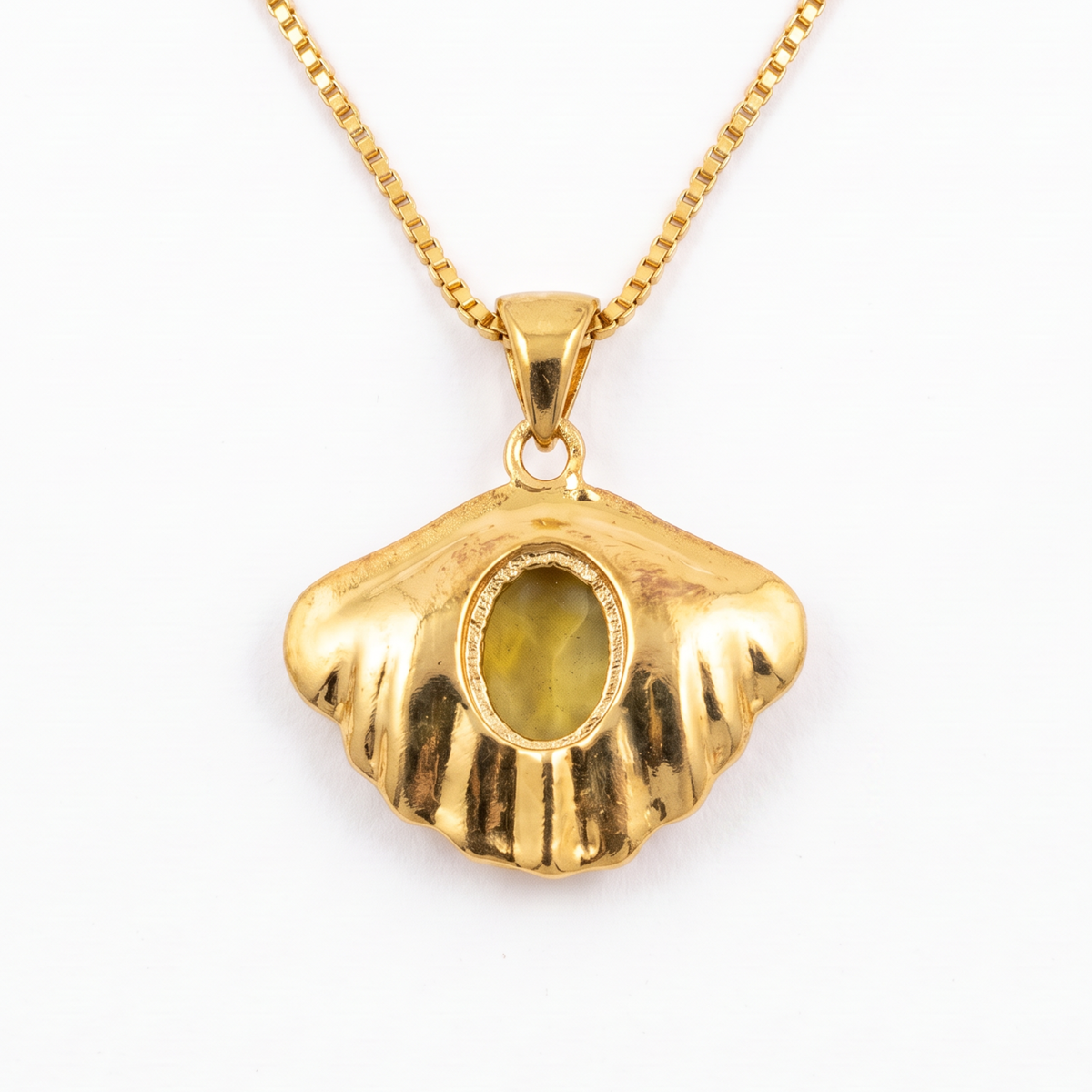 Batu Ocean's Secret Necklace |  Mother Of Pearl
