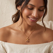 Batu Golden Hour Necklace | Peach Moonstone